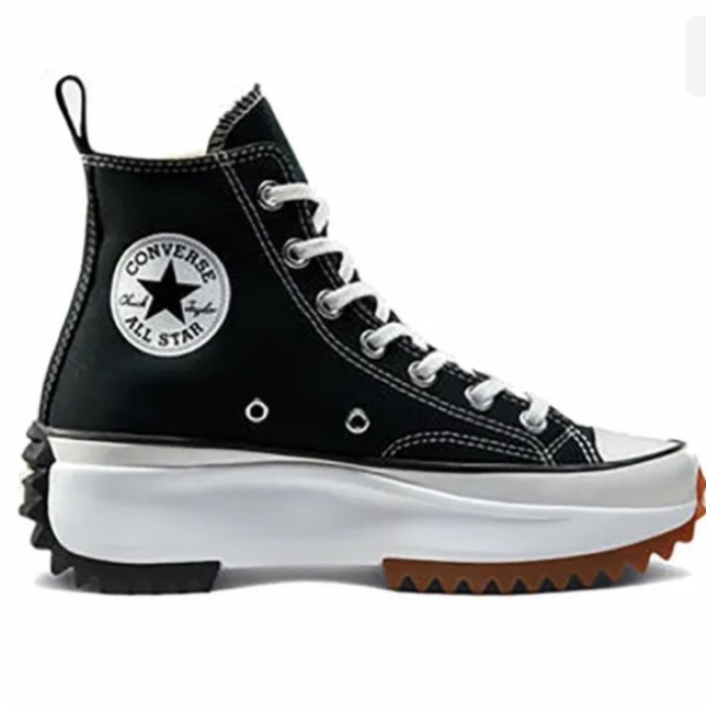 NWB CONVERSE Run & Hike Platform Sneakers